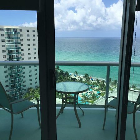 Hollywood On Beach Apartment Luaran gambar
