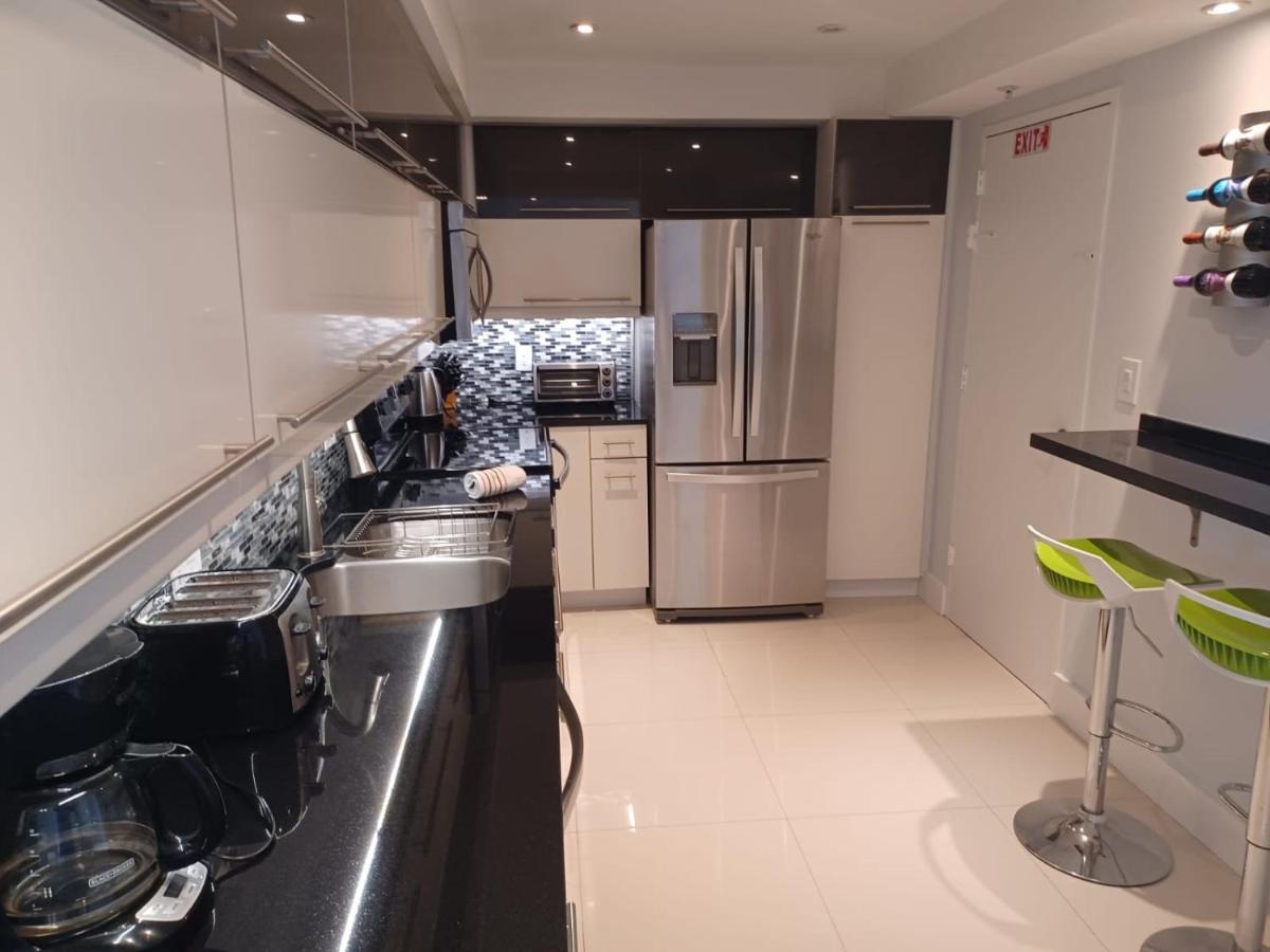 Hollywood On Beach Apartment Luaran gambar