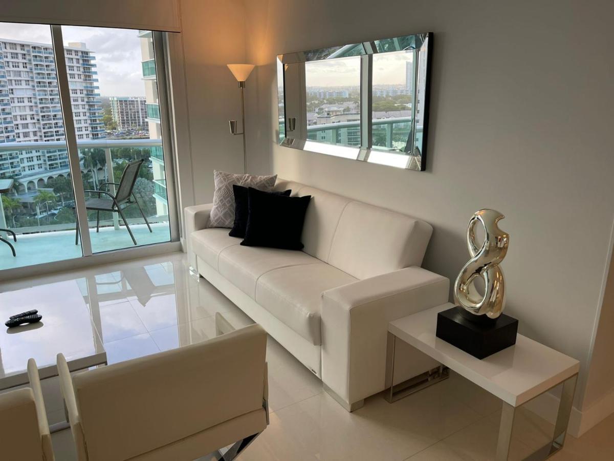 Hollywood On Beach Apartment Luaran gambar