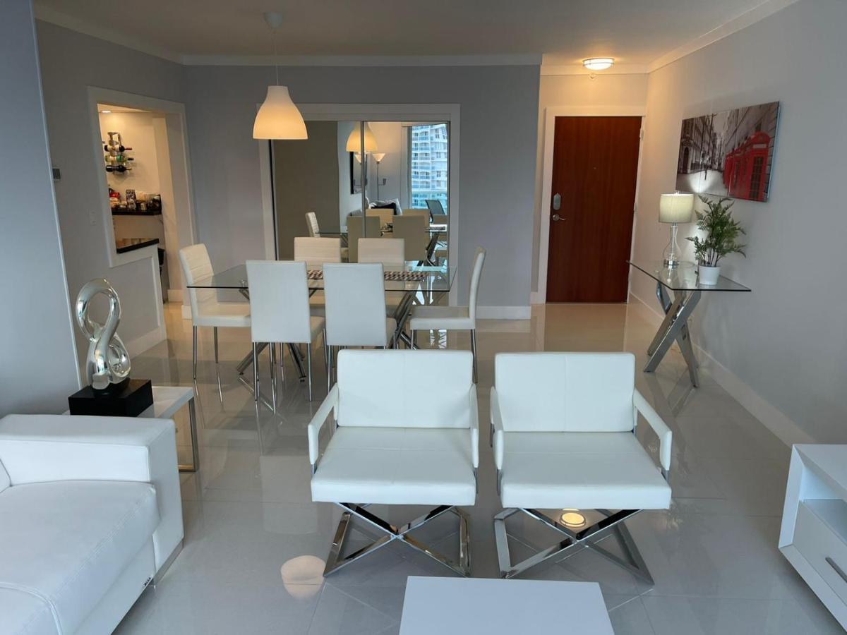 Hollywood On Beach Apartment Luaran gambar