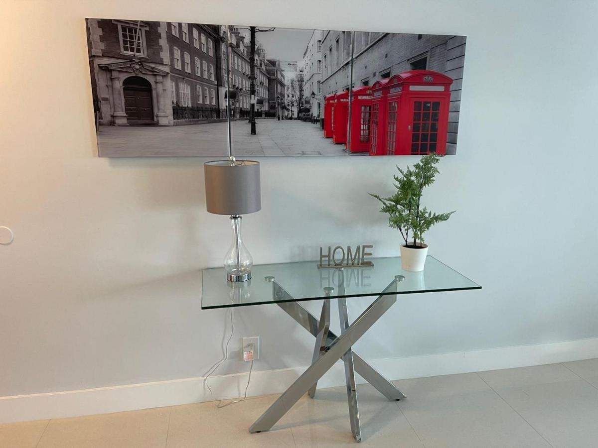 Hollywood On Beach Apartment Luaran gambar