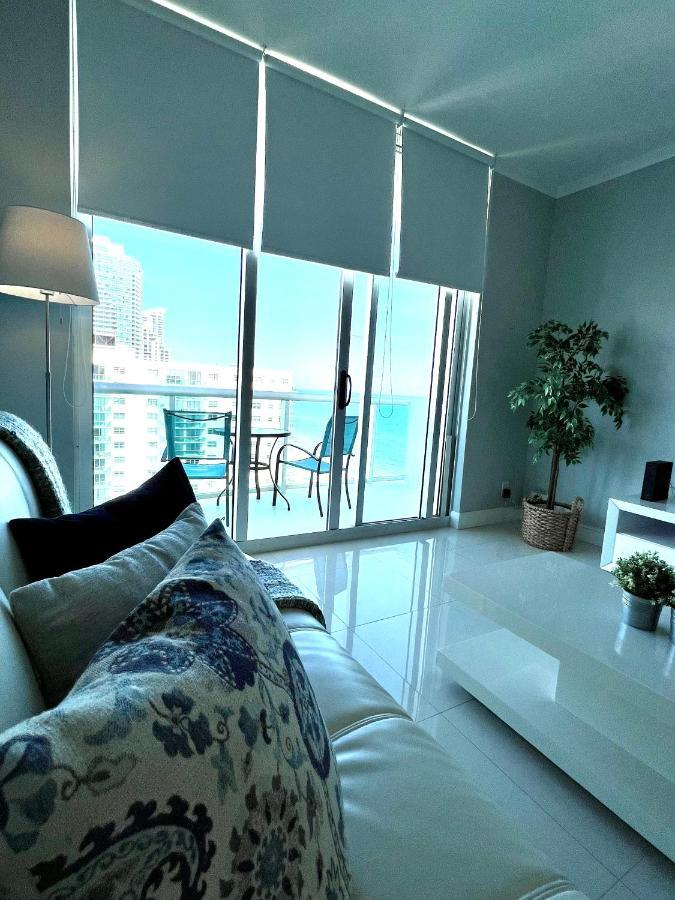 Hollywood On Beach Apartment Luaran gambar