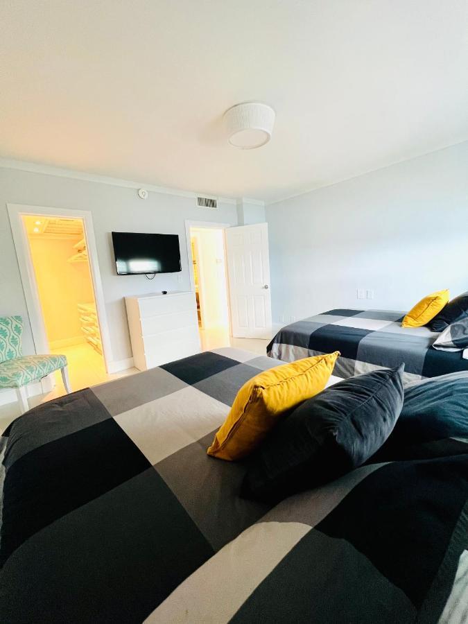 Hollywood On Beach Apartment Luaran gambar