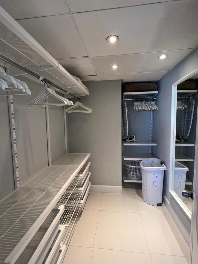 Hollywood On Beach Apartment Luaran gambar