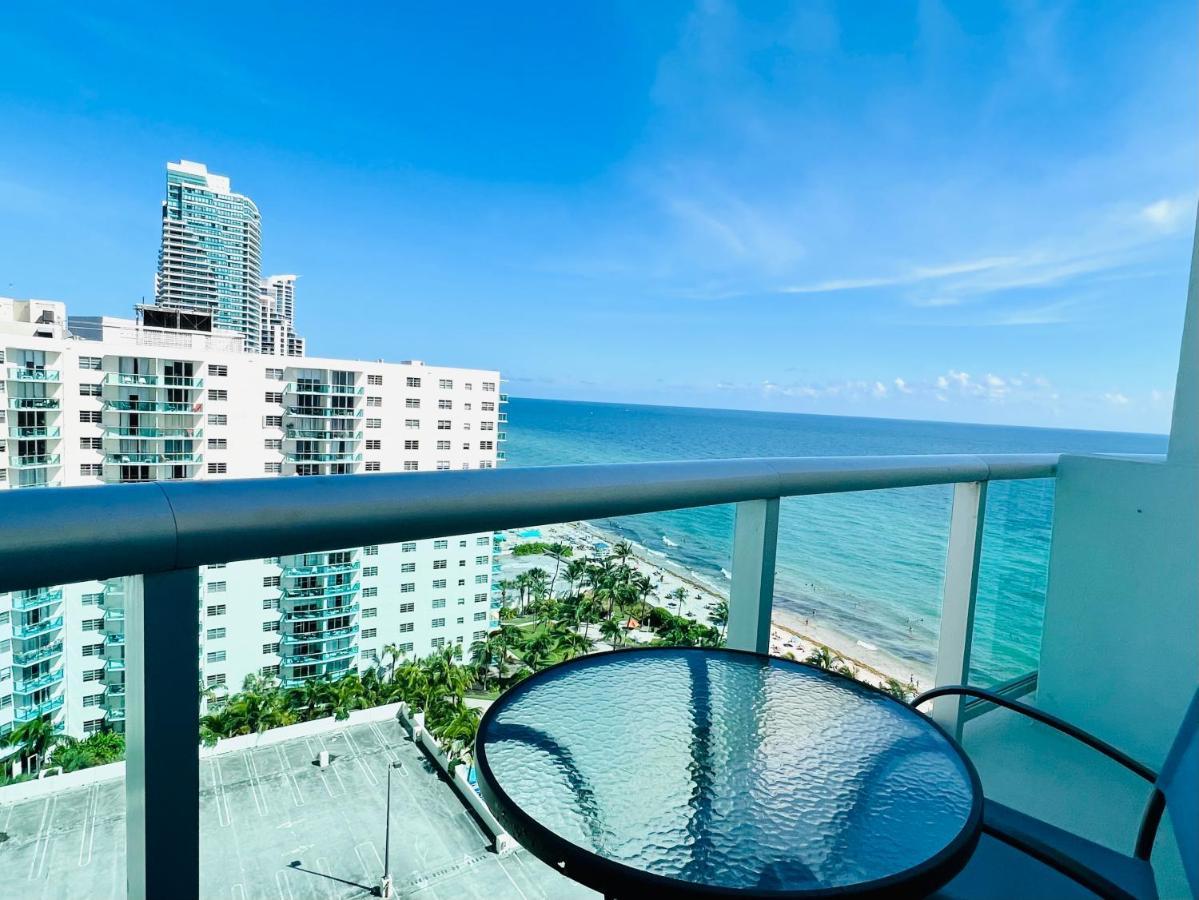 Hollywood On Beach Apartment Luaran gambar