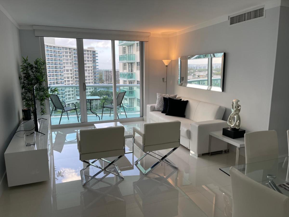 Hollywood On Beach Apartment Luaran gambar