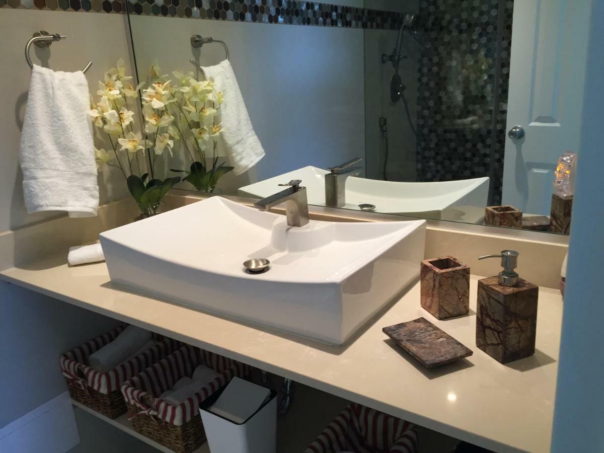 Hollywood On Beach Apartment Luaran gambar
